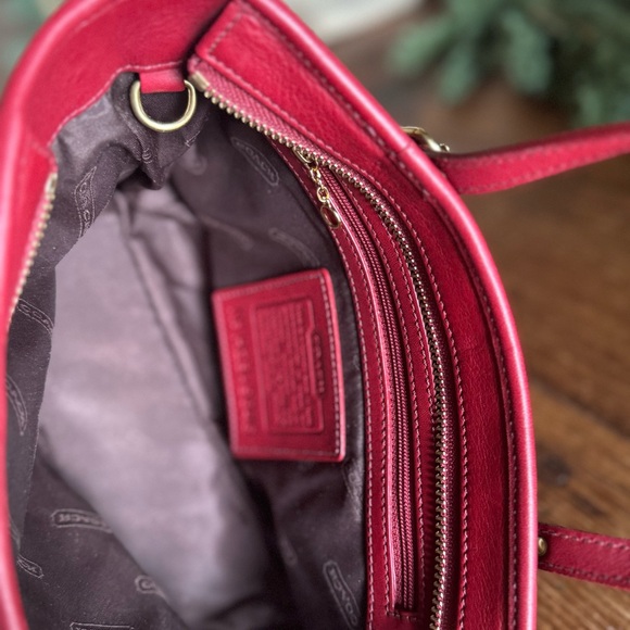 Vintage COACH Legacy Small Market Tote Red Leather 9846 EUC - Picture 7 of 17